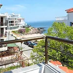 Pensjonat Kani 3*