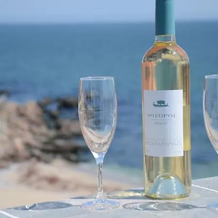 Kani Πανσιόν 3*